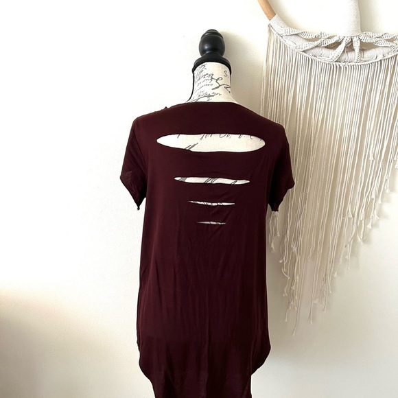 Burgundy Yoga Shirt - Picture 5 of 5